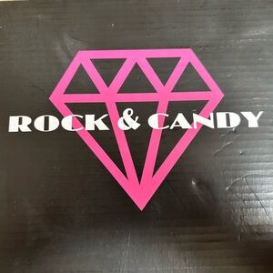 Rock & Candy Noelia Black with Pink Diamond